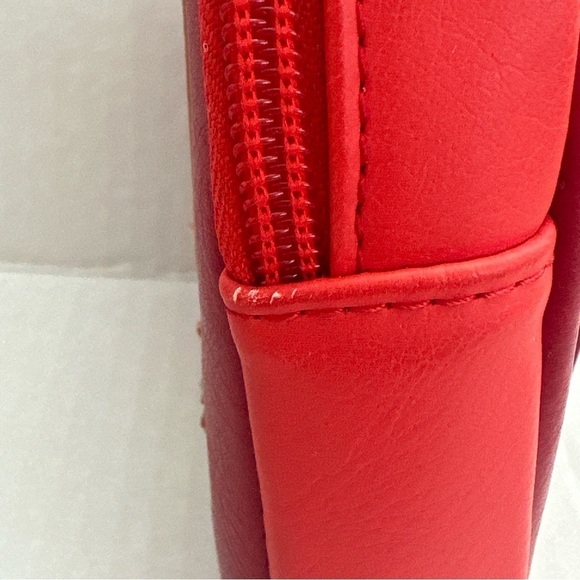 Disney park’s Guardians of the Galaxy Baby Groot loungefly Christmas wristlet - Picture 3 of 7